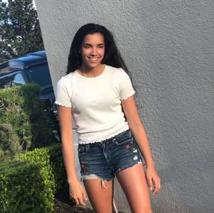 Meet your Posher, Alaina